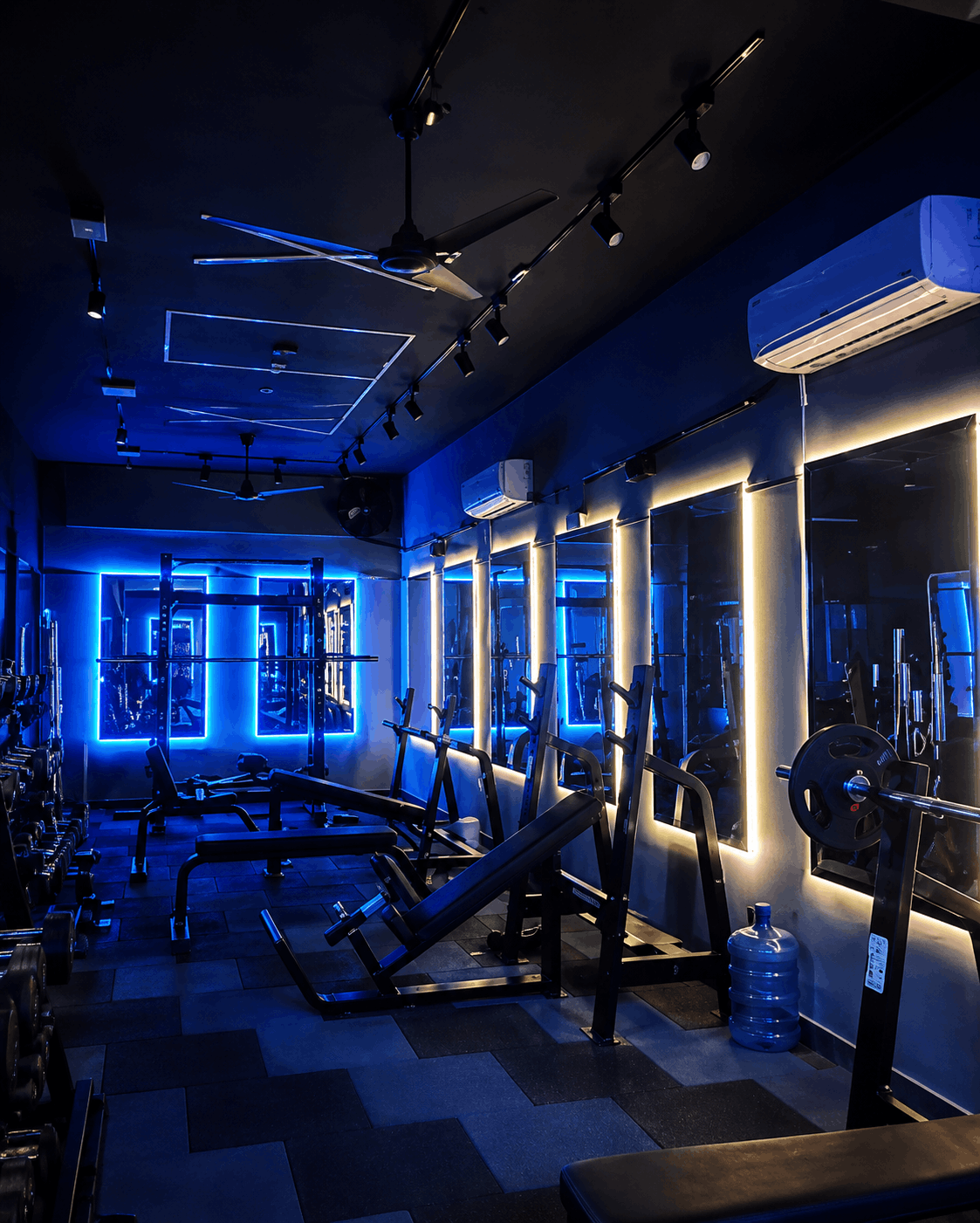 Everytime Fitness gym interior South Extension Delhi