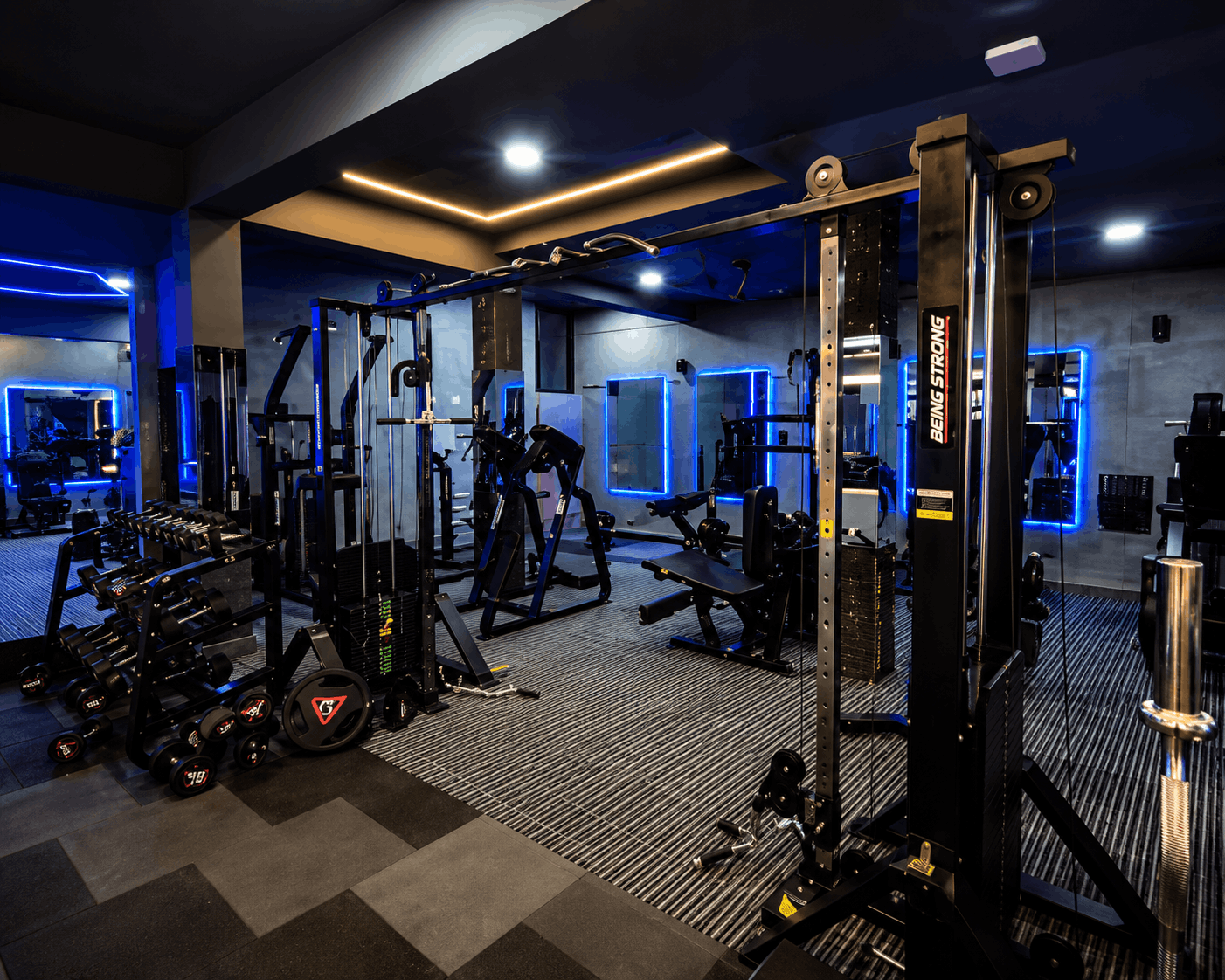 Members working out at Everytime Fitness